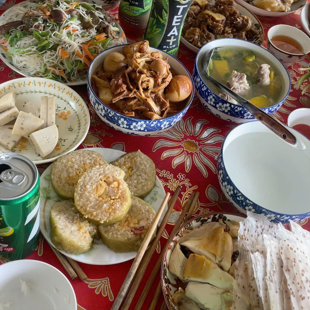 Sum Vầy