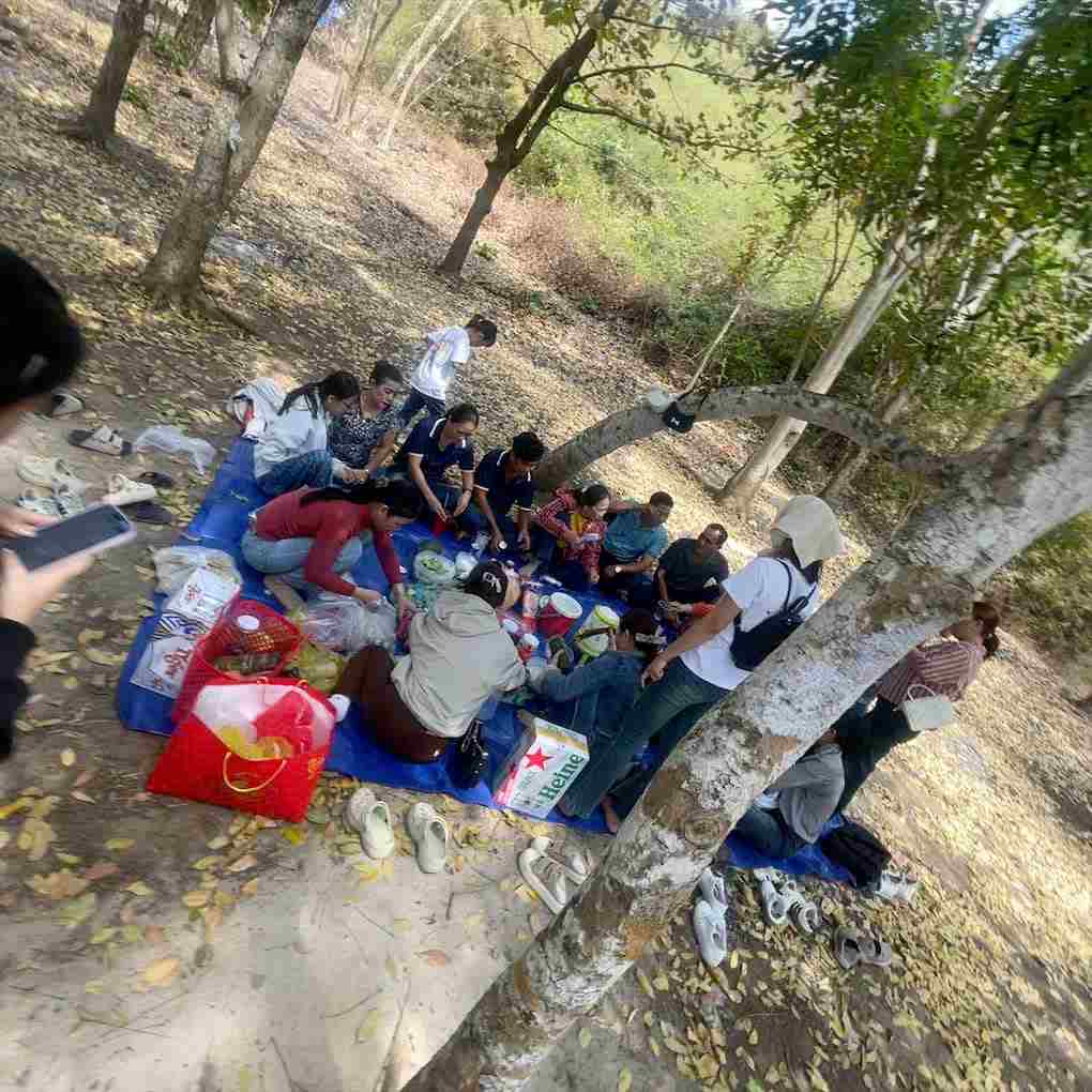 Sum Vầy